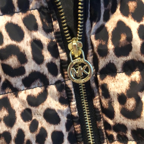 EUC Michael Kors ladies vest - Picture 3 of 3
